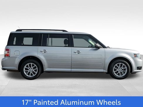 Used 2017 Ford Flex SE image 8