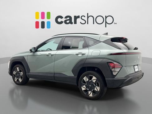 Used 2024 Hyundai Kona SEL w/ Convenience Package AWD/4WD image 3