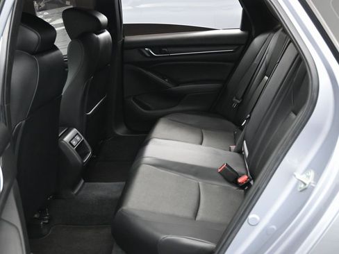 Used 2021 Honda Accord Sport image 31