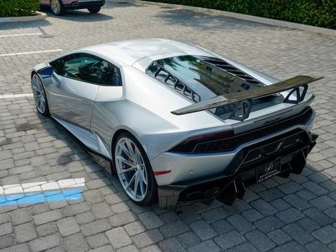 Used 2015 Lamborghini Huracan LP 610-4 AWD/4WD image 21