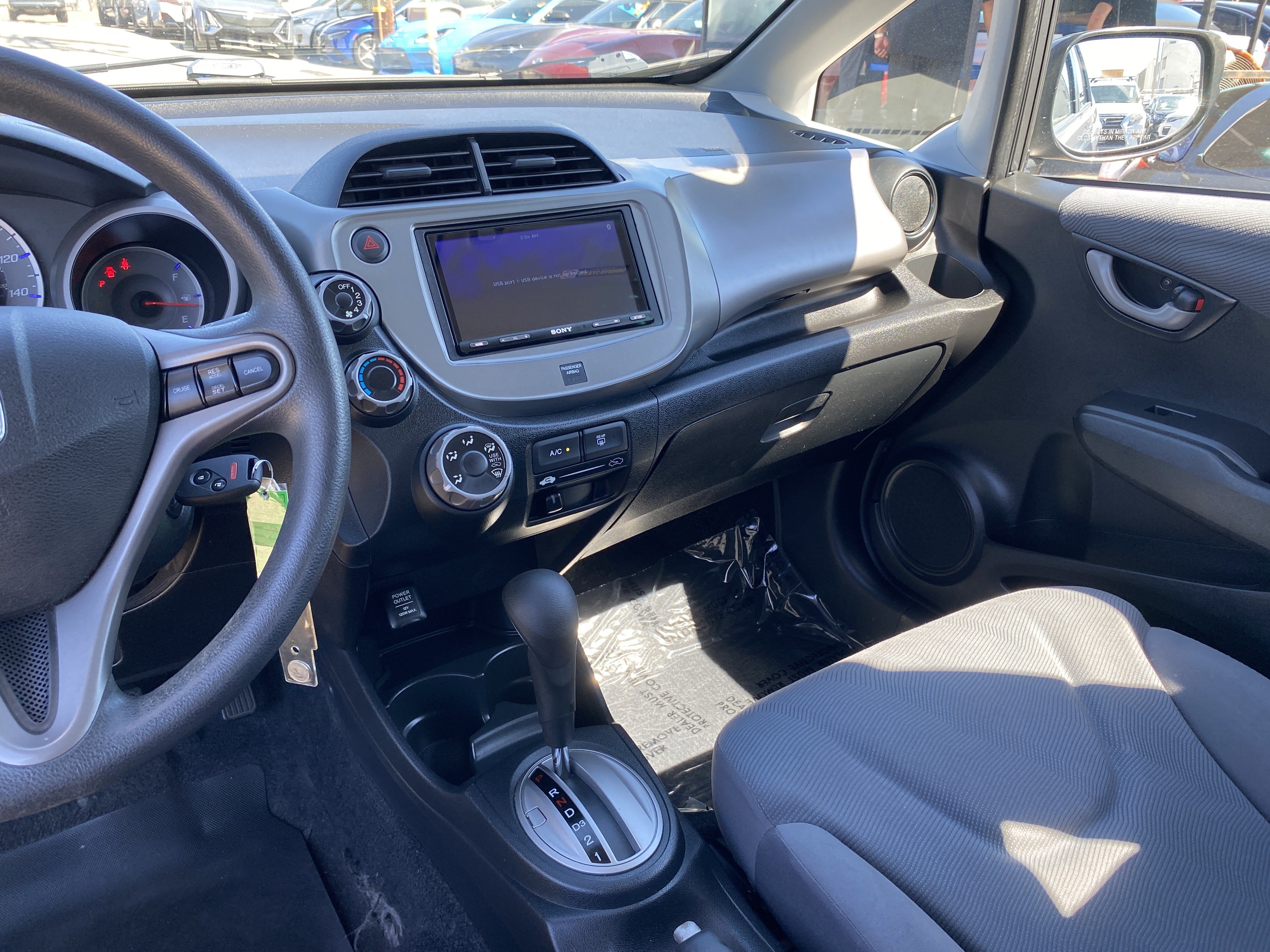 Used 2011 Honda Fit image 12