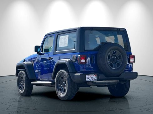 Used 2019 Jeep Wrangler Sport AWD/4WD image 6