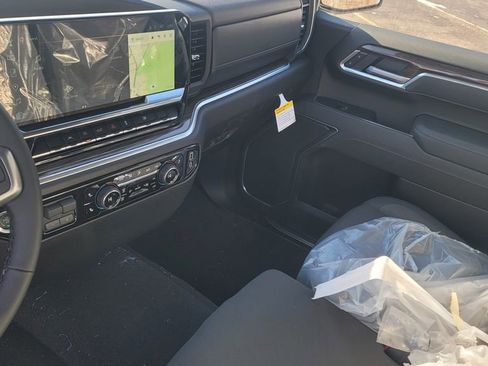 New 2026 Chevrolet Silverado 1500 LT image 23