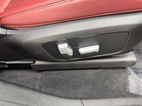 Used 2022 BMW X4 xDrive30i w/ Convenience Package image 48