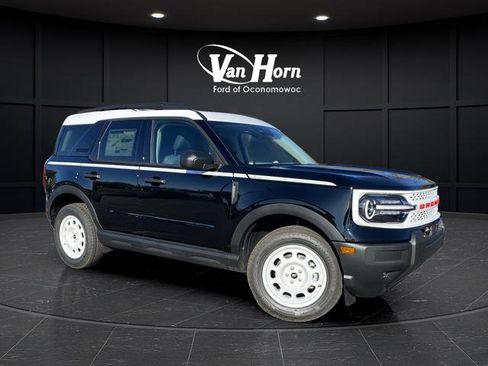 New 2025 Ford Bronco Sport Heritage w/ Convenience Package AWD/4WD image 1