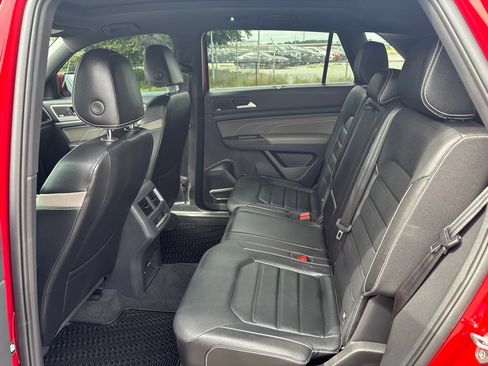 Used 2022 Volkswagen Atlas Cross Sport SEL Premium R-Line AWD/4WD image 9