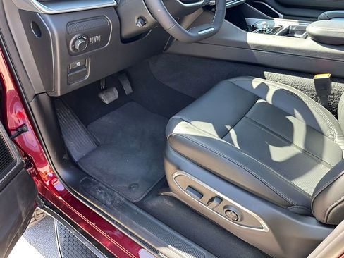 New 2026 Jeep Grand Wagoneer Limited AWD/4WD image 30