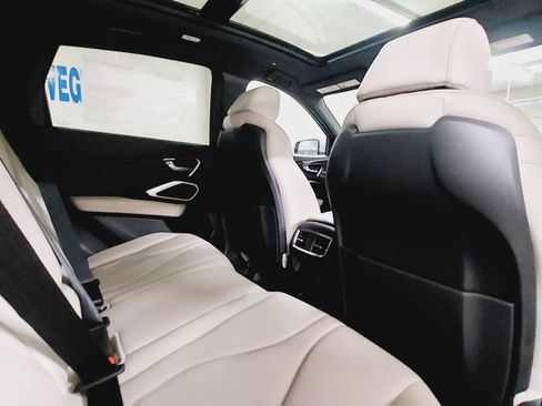 New 2026 Acura RDX SH-AWD image 44