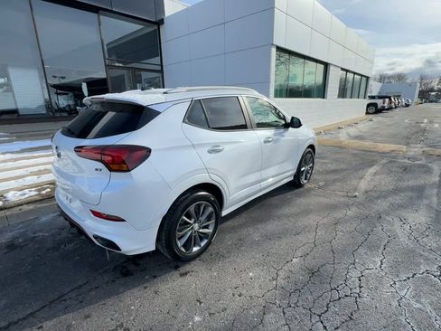 Certified 2022 Buick Encore GX Select w/ Sport Touring Package image 8