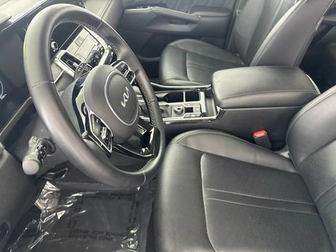 Certified 2023 Kia Sorento SX AWD/4WD image 22