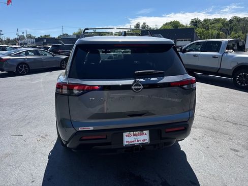 New 2026 Nissan Pathfinder SV FWD image 4