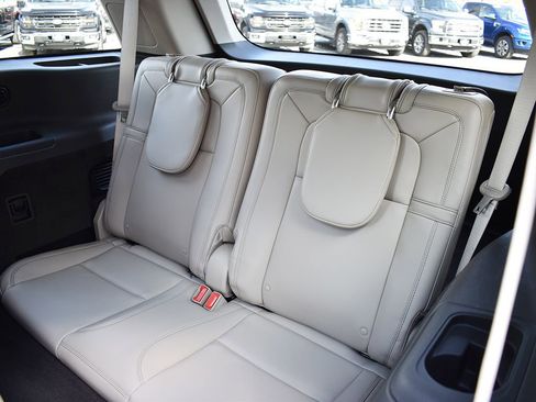 Used 2021 Lincoln Aviator Grand Touring w/ Equipment Group 301A image 7