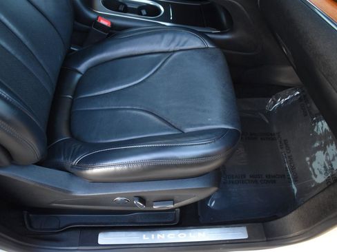 Used 2019 Lincoln MKC Reserve w/ MKC Climate Package image 43