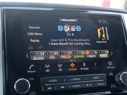 Used 2021 Nissan Titan SV w/ SV Convenience Package image 79