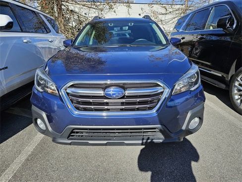 Used 2019 Subaru Outback 2.5i Limited image 3