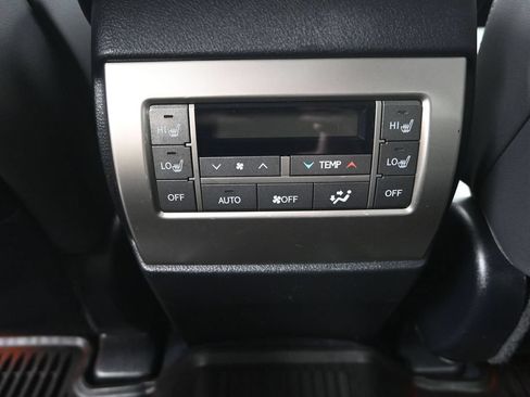 Used 2019 Lexus GX 460 Premium AWD/4WD image 32
