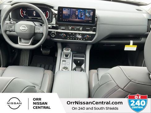 New 2026 Nissan Pathfinder SL AWD/4WD image 16