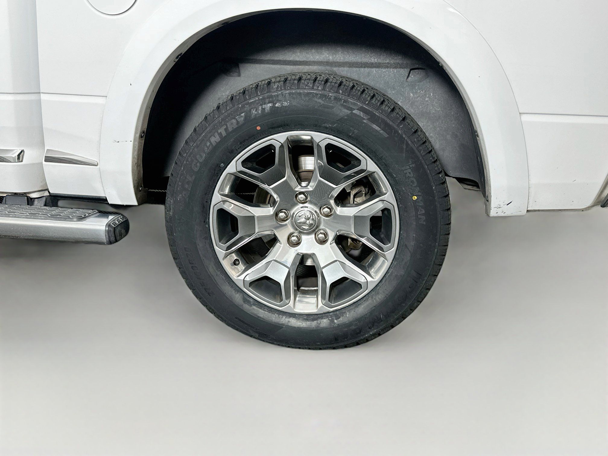 Used 2017 RAM 1500 Limited AWD/4WD image 11