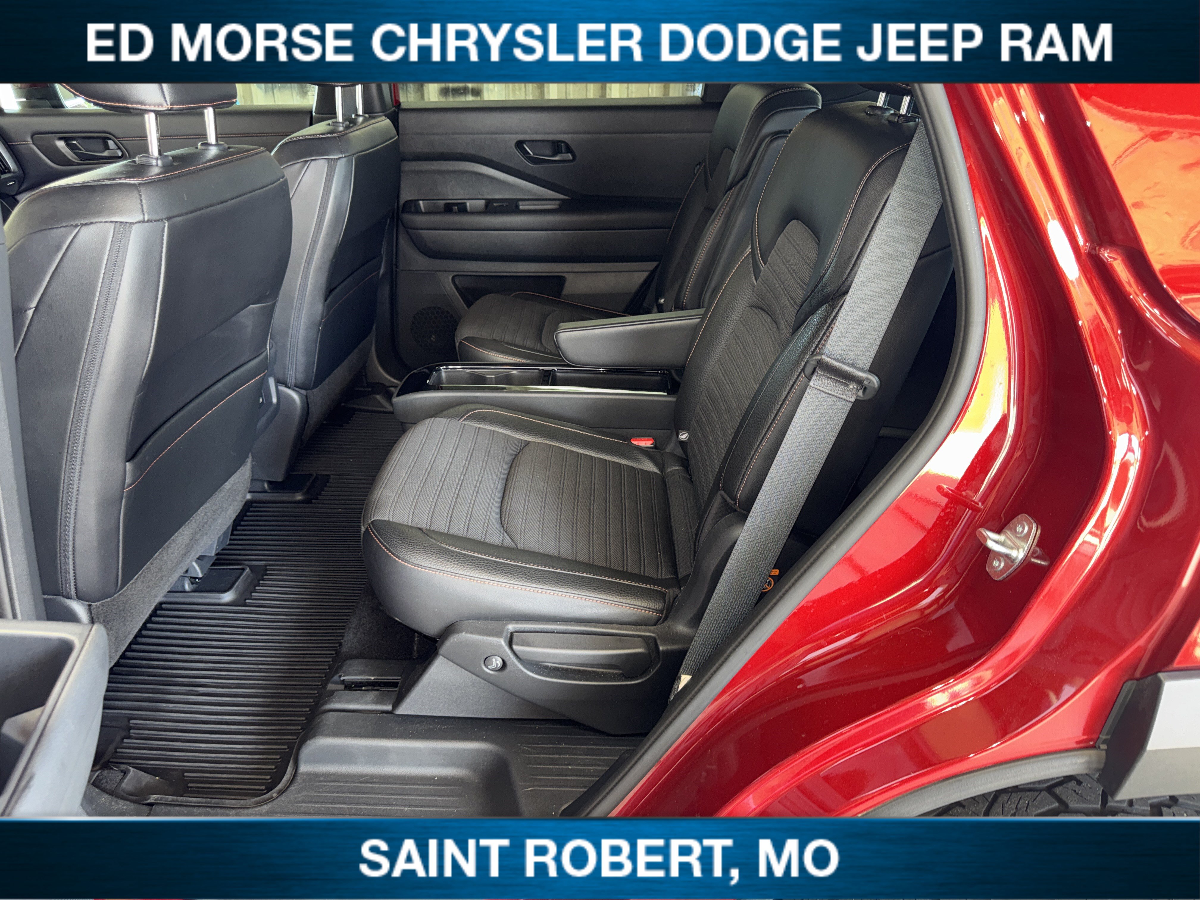 Used 2023 Nissan Pathfinder Rock Creek AWD/4WD image 31