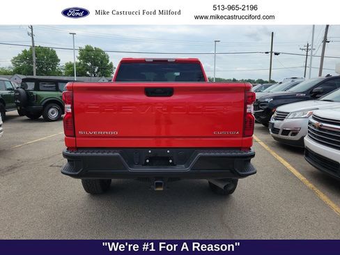 Used 2024 Chevrolet Silverado 2500 Custom w/ Custom Value Package AWD/4WD image 4