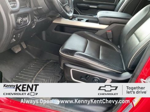 Used 2019 RAM 1500 Laramie w/ Sport Appearance Package image 30