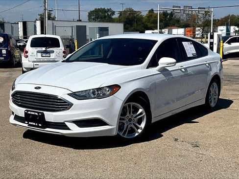 Used 2018 Ford Fusion SE image 7
