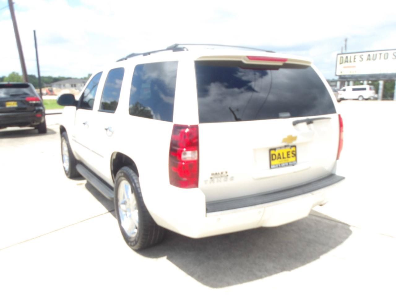 Used 2013 Chevrolet Tahoe LTZ RWD image 14