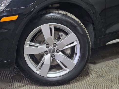 Used 2018 Audi Q5 2.0T Premium Plus w/ Premium Plus Package AWD/4WD image 2