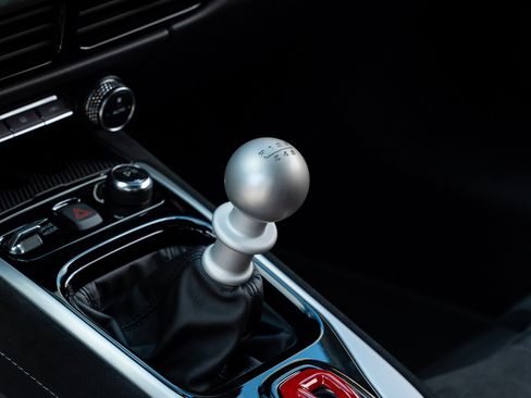 New 2025 Lotus Emira image 27