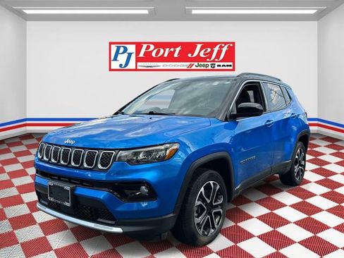 Used 2023 Jeep Compass Limited AWD/4WD image 1