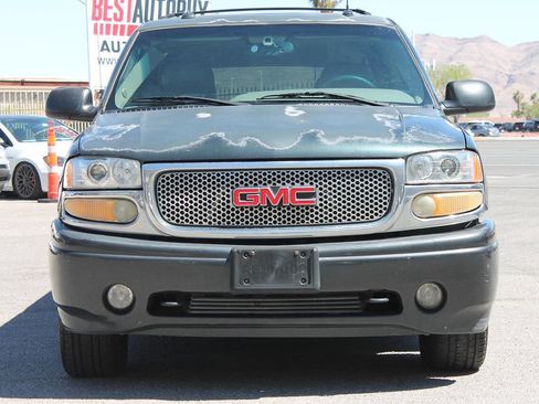 Used 2003 GMC Yukon XL Denali image 3