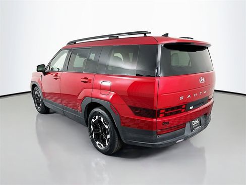 Used 2025 Hyundai Santa Fe SEL image 5