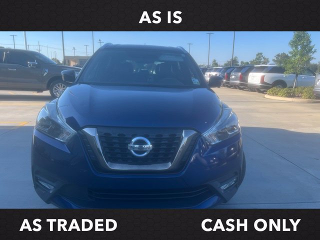 Used 2019 Nissan Kicks SR w/ SR Premium Package FWD image 2