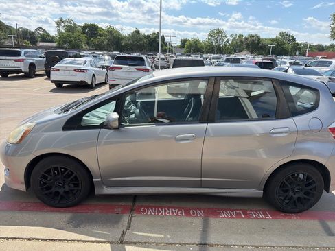 Used 2009 Honda Fit Sport image 5