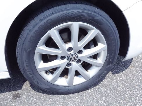 Used 2012 Volkswagen Jetta SE FWD image 9