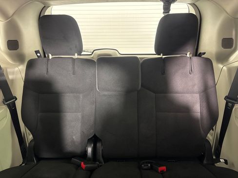 Used 2017 Dodge Grand Caravan SE w/ Power Window Group image 20