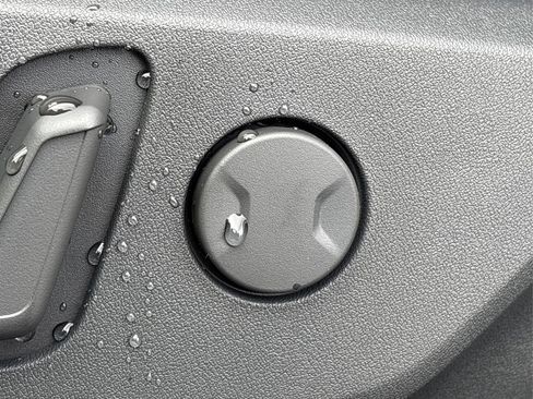 New 2026 Kia Niro EX image 14