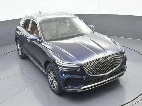 Used 2022 Genesis GV70 2.5T w/ Advanced Package image 57