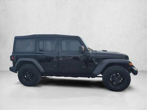 Used 2022 Jeep Wrangler Unlimited Sport AWD/4WD image 4