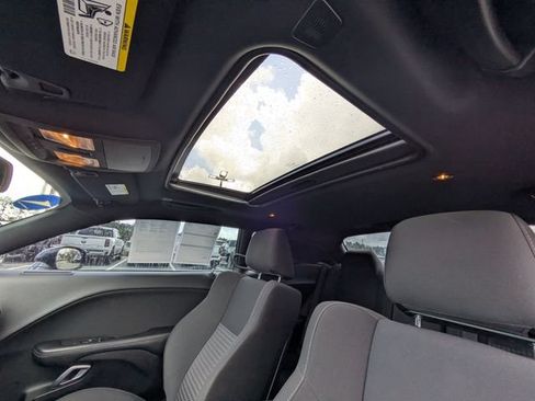 Used 2019 Dodge Challenger R/T w/ Blacktop Package RWD image 19