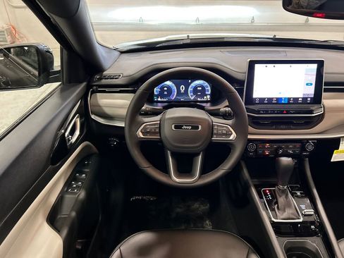 New 2026 Jeep Compass Limited w/ Sun, Sound & Navigation Group image 30