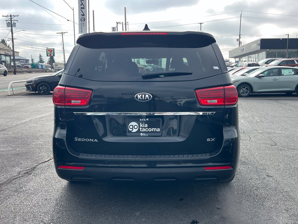 Used 2019 Kia Sedona EX FWD image 6