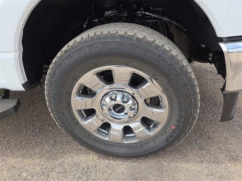 New 2025 Ford F350 Lariat w/ Chrome Package image 7