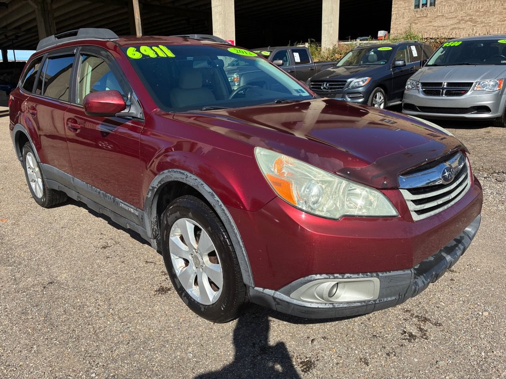 Used 2011 Subaru Outback 2.5i Premium w/ All-Weather Pkg AWD/4WD image 3