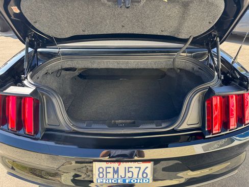 Used 2017 Ford Mustang Premium RWD image 13