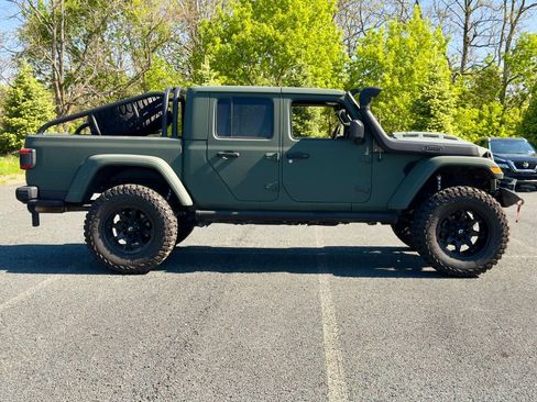 Used 2020 Jeep Gladiator Rubicon w/ Dual Top Group AWD/4WD image 8