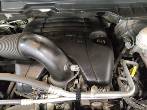 Used 2017 RAM 1500 Sport image 30