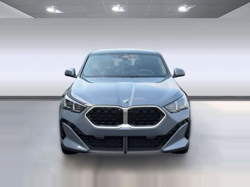 Used 2026 BMW X2 xDrive28i AWD/4WD image 6