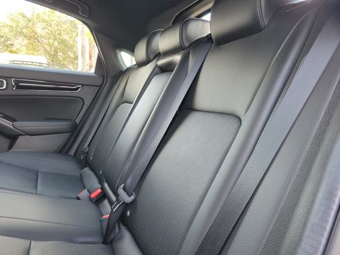 Used 2024 Honda Civic Sport Touring image 9