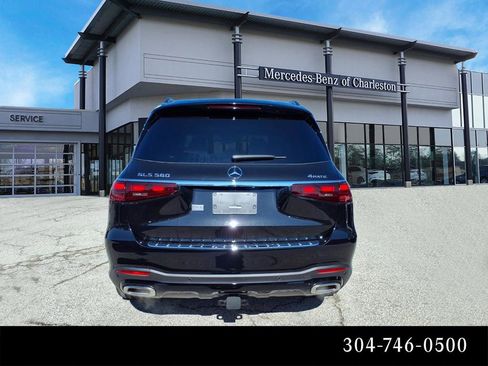 New 2026 Mercedes-Benz GLS 580 4MATIC image 4